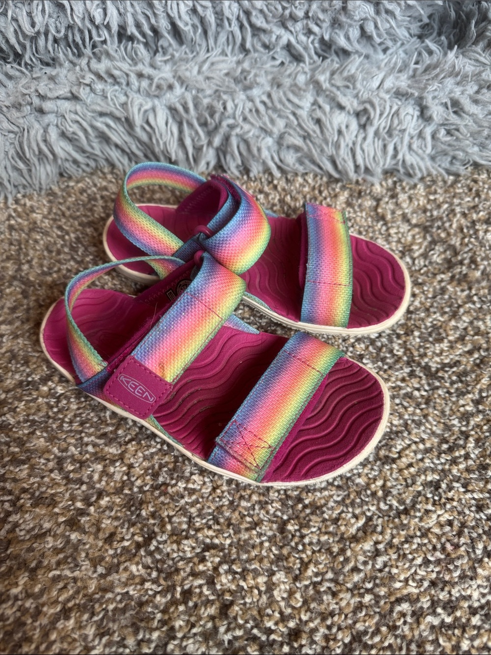 Keen Kids Rainbow Strap Magenta Pink Sandals